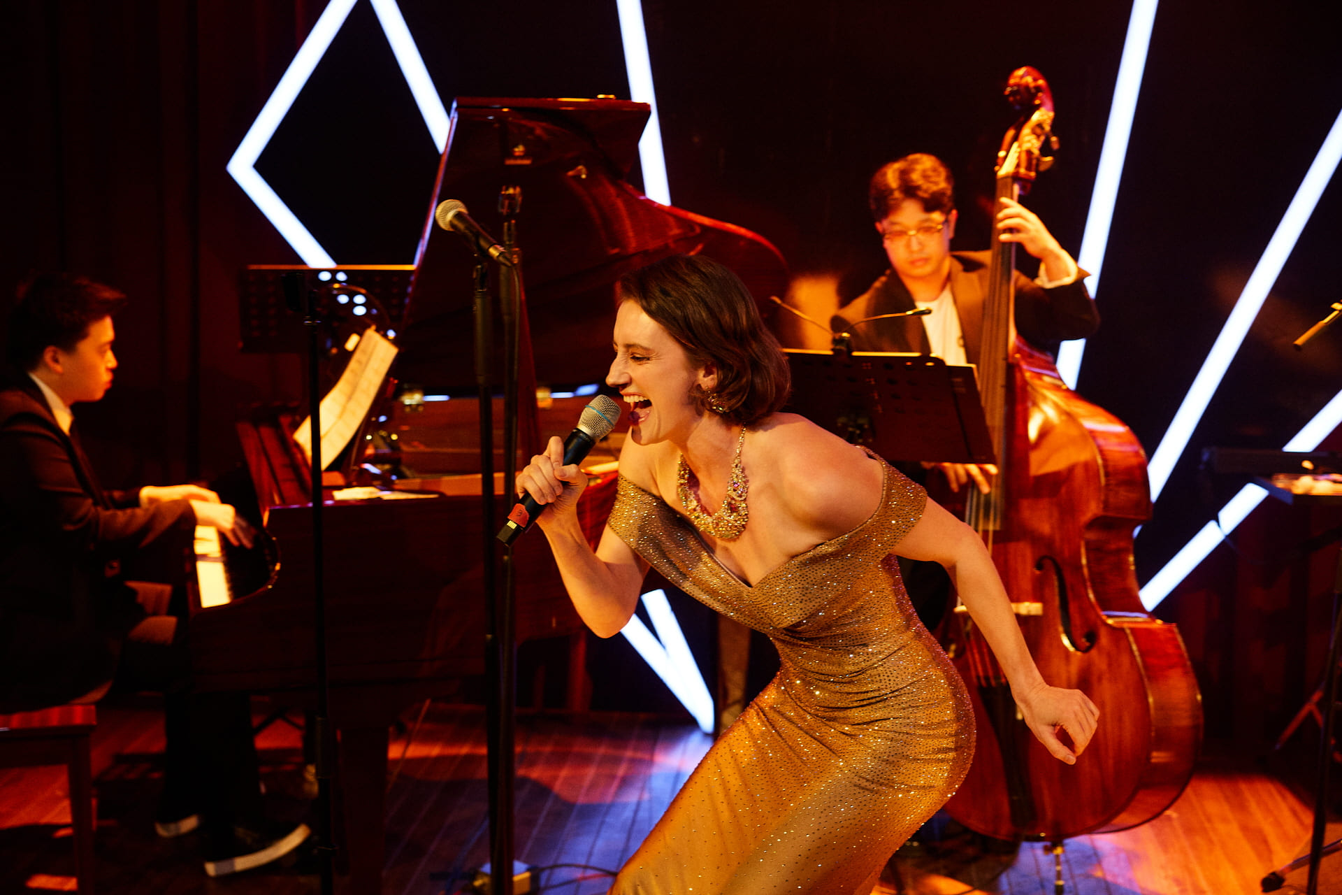 엔터테인먼트 배너